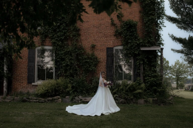 Booked a Barn? Here’s Everything You Need to Plan a Smooth, Stylish Wedding Day